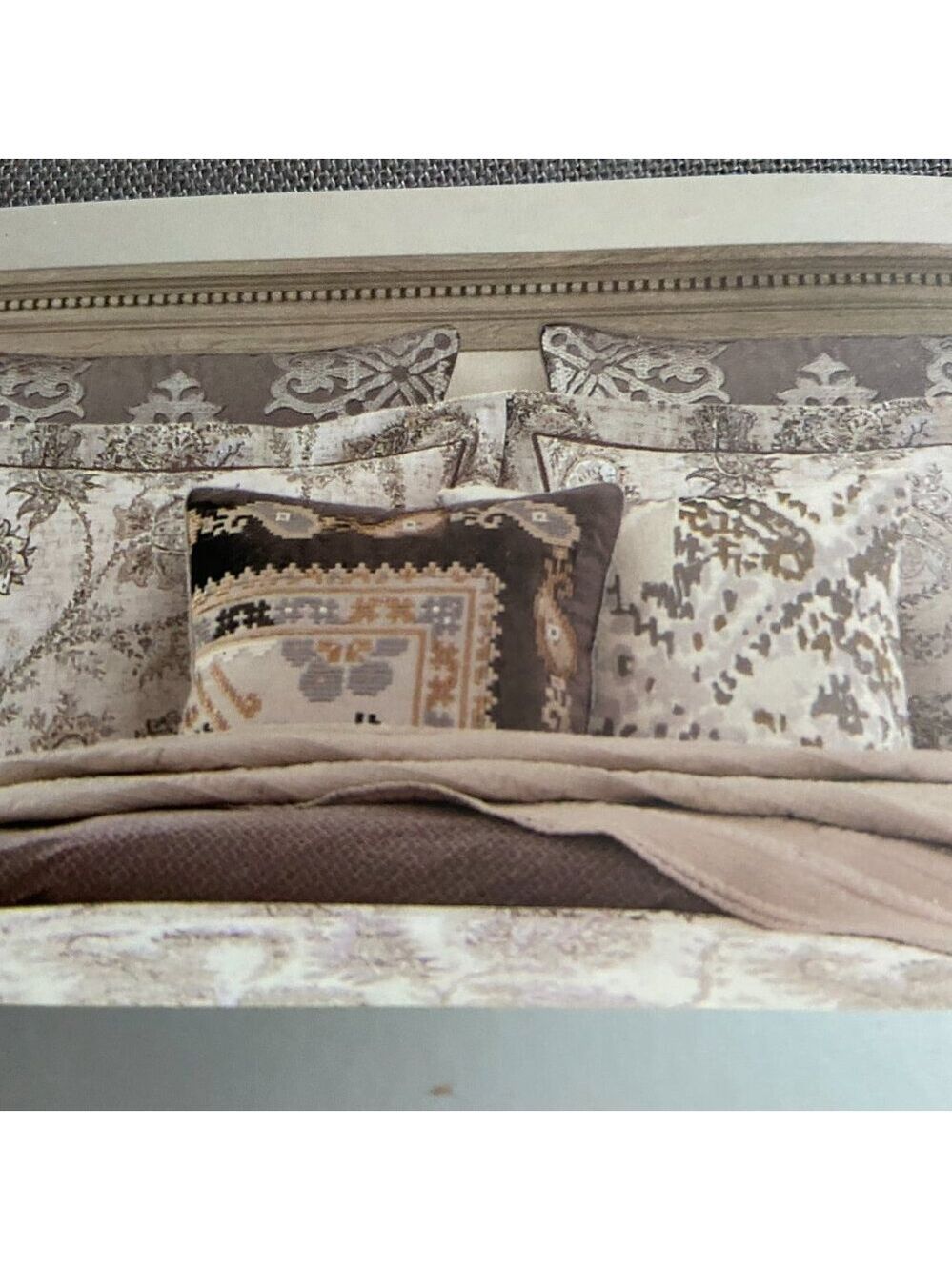 🐝🐝VTG Bridge Street Estate ONE Euro Sham Grey 26x26 Embroidered NWT